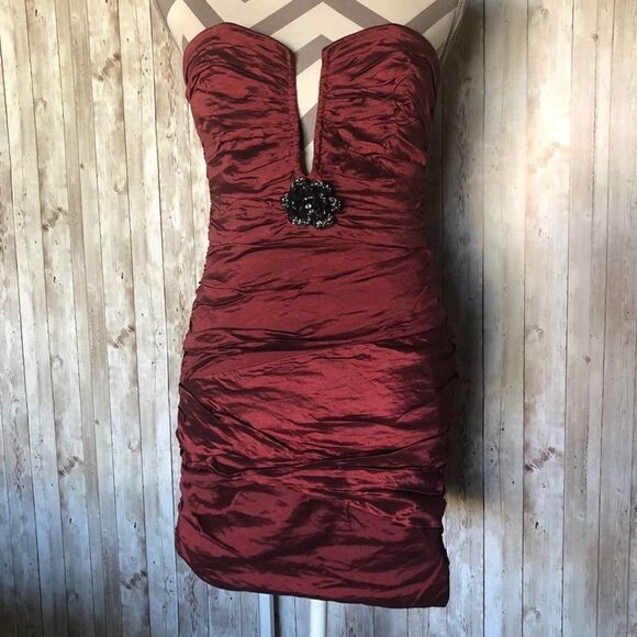 BCBG Tristina Ruby Strapless Dress - Picture 1 of 9